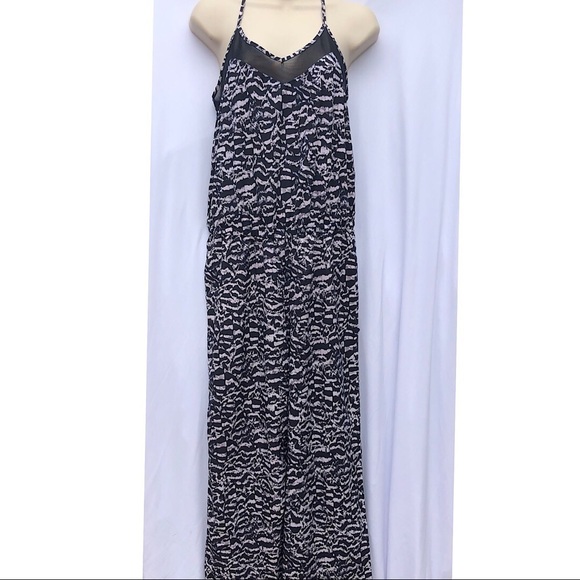 Fabletics Dash Jumpsuit Black White NWT - Picture 3 of 8